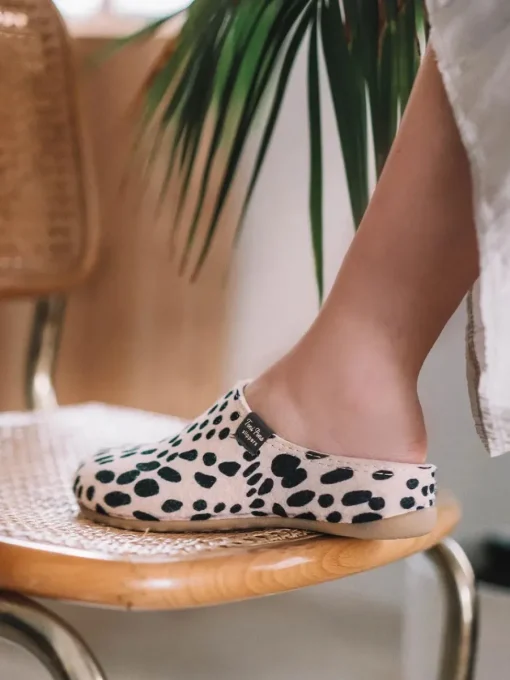 Toni Pons MAUI-NM - felt clog-type slipper for women with polka dots MULTI Fashion